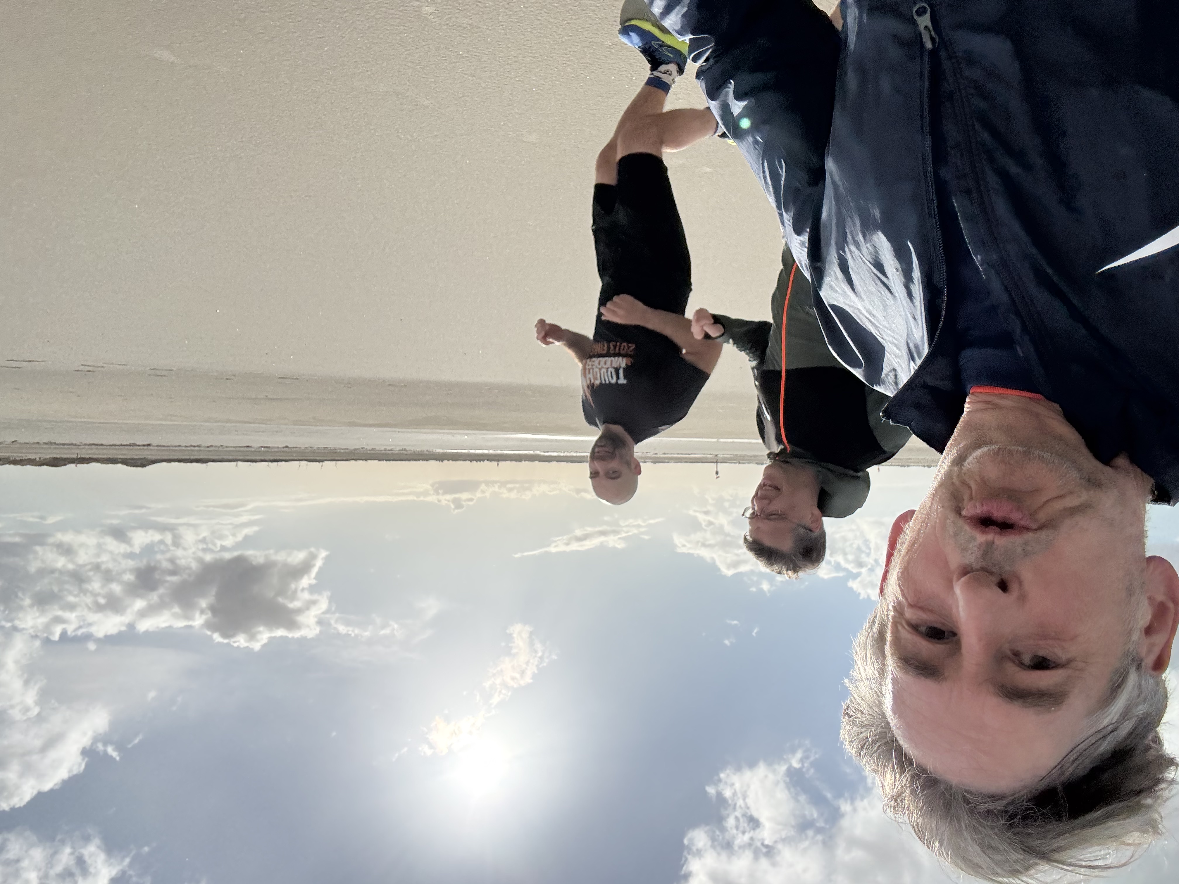 Gemeinsamer Lauf über den weiten Strand von St. Peter-Ording
